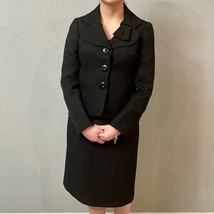 Le Suit Women’s Size 2 Petite Black Three-Button Jacket & Slim Pencil Skirt Suit